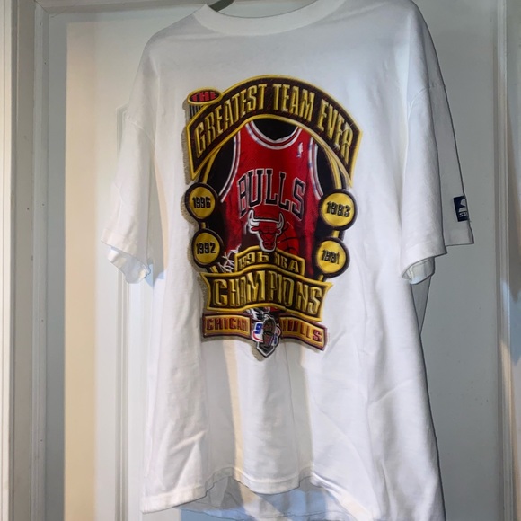 1996 Greatest Team Ever Chicago Bulls Tee - Picture 2 of 5